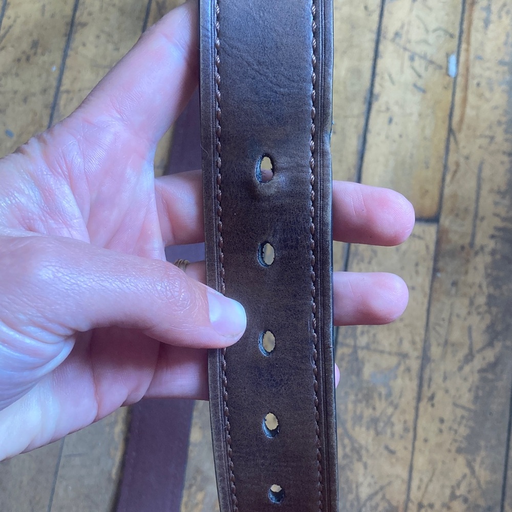 Dickies Brown Leather Belt with Black Buckle - Picture 4 of 4